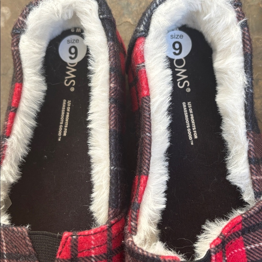 Toms Alpargata Cozy Slip-On Flats - Picture 10 of 12